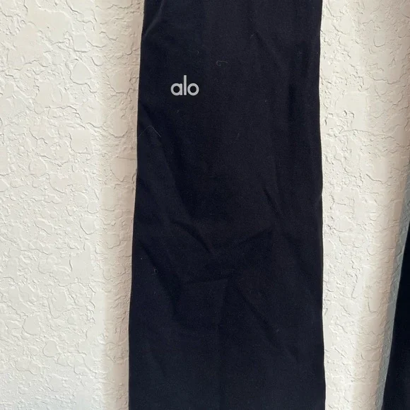 ALO Yoga Black Flared Yoga Pants - Picture 3 of 4
